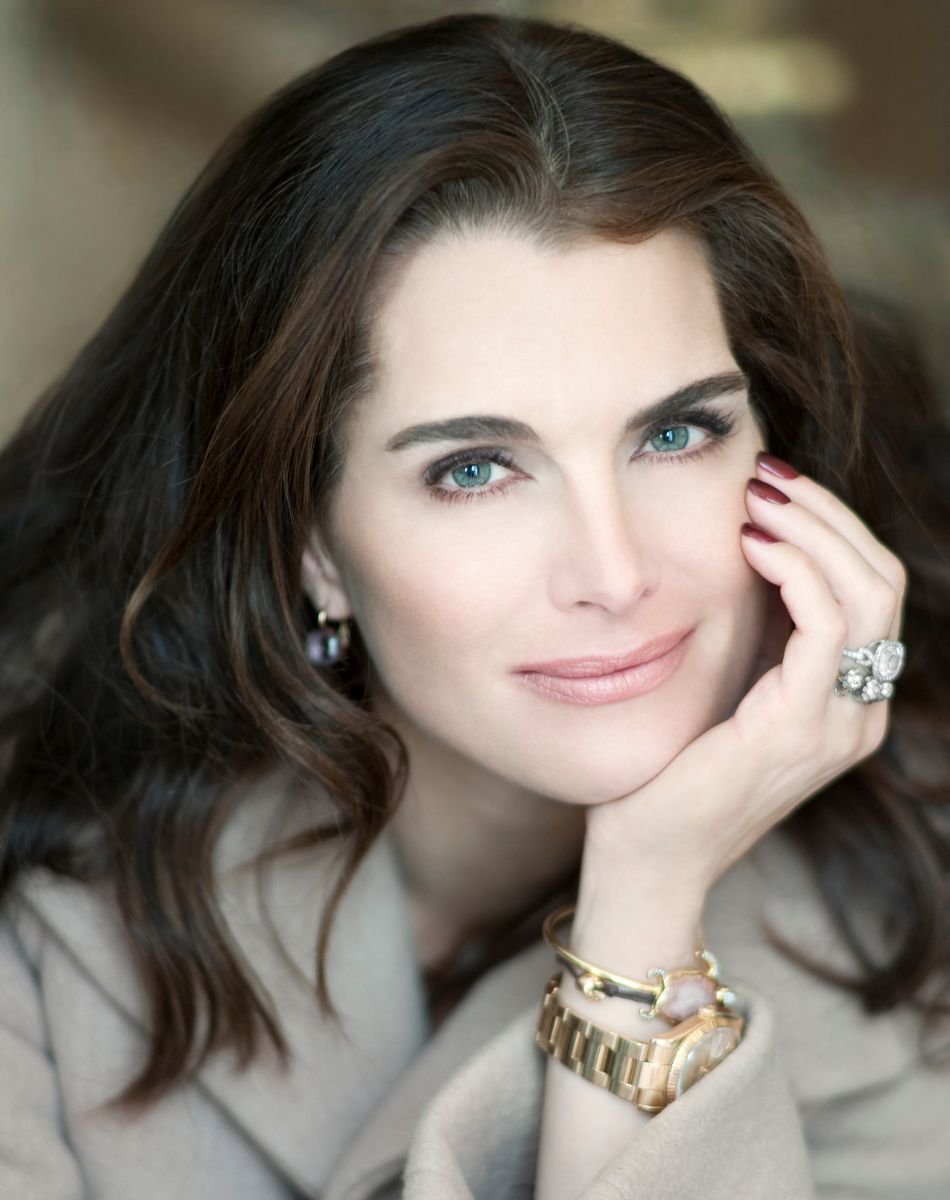 Brooke Shields 950x1200
